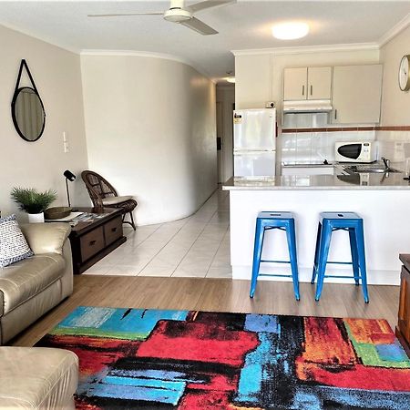 Riviera Resort Hervey Bay Bagian luar foto