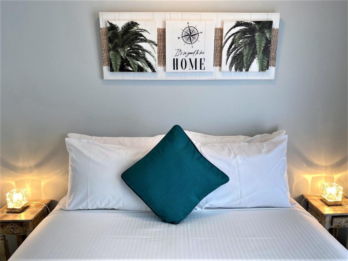 Riviera Resort Hervey Bay Bagian luar foto
